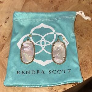 Kendra Scott Mother-of-Pearl Drop Earrings with gold